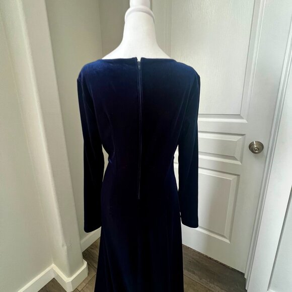 Tadashi Shoji Formal Velvet Dress Rhinestone Ribbon Maxi Evening Gown Homecoming - Picture 6 of 10